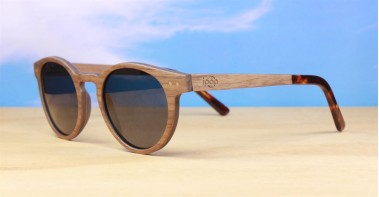 Snoopy- Walnut Wood