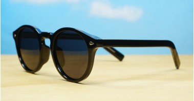Essence Polarised