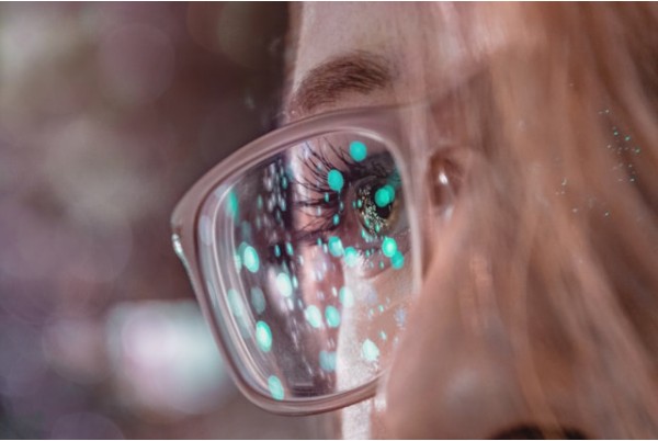 Blue Light Blocking Glasses: A Trendy Way to Reduce Digital Eye Strain Blue Light Blocking Glasses: A Trendy Way to Reduce Digital Eye Strain