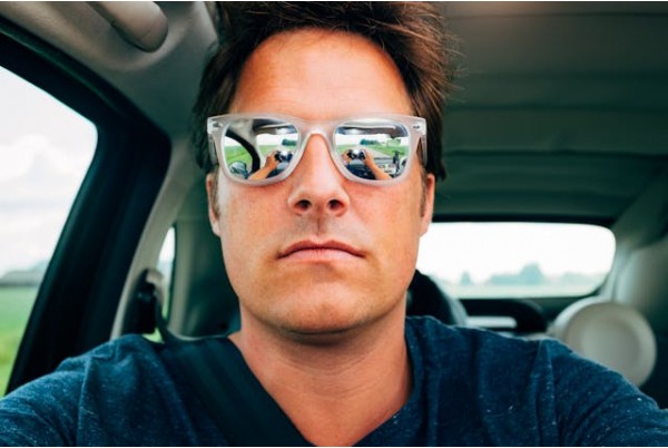 How Are Polarised Lenses Made and Why They Matter?