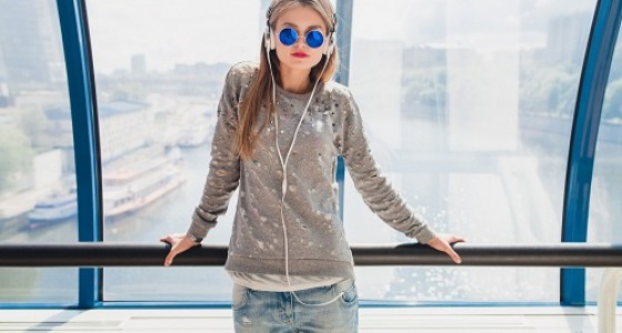 Is Wearing Sunglasses Indoors Cool or Ridiculous? Here's What You Need to Know