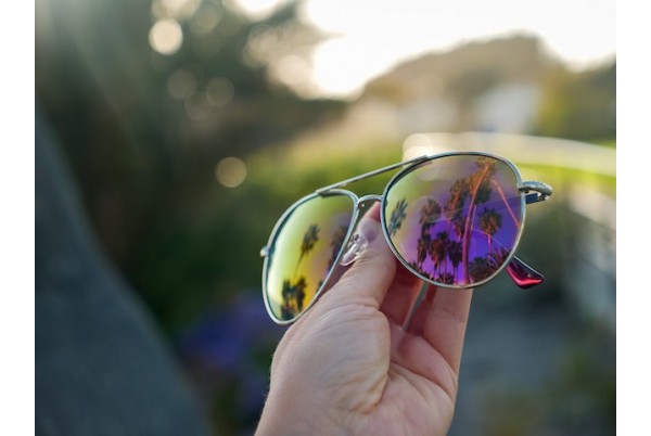 Understanding the Science of Polarised Sunglasses and Their Benefits Understanding the Science of Polarised Sunglasses and Their Benefits