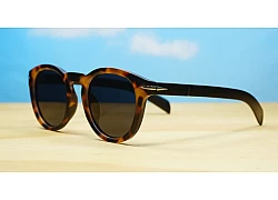 Stratos Polarised
