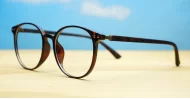 Round tortoise computer glasses with gold detailing and inner core wire temples