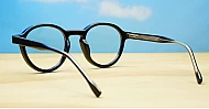 Black round vintage style anti blue light glasses with clean undetailed fram