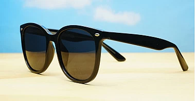 Kiri Polarised -Black
