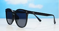 Large round women's polarised sunglasses in TR frames — Sloan by iPOP