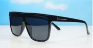  iPOP Jordan SD flat top polarised sunnies in shiny black with super dark lenses