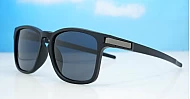 iPOP Nitro matte black square polarised sunnies with red mirror, blue mirror or dark grey lenses