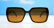  iPOP Willow women's rectangle polarised sunnies with super dark lenses