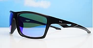 Vanguard matte black wrap polarised sunglasses revo mirror lenses fishing boating