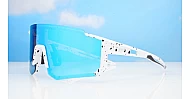  iPOP Cruz polarised mirror sports sunglasses in colour paint splatter finish