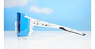  iPOP Cruz polarised mirror sports sunglasses in colour paint splatter finish