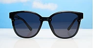 The Daylight elegant round UV400 sunglasses for women with silver temple detail and super dark lenses