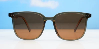 Avery Polarised
