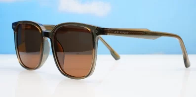 Avery Polarised