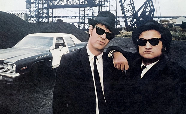 Iconic Sunglasses in Film - The Frames That Made the Character