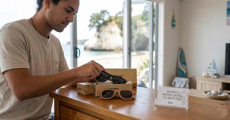 ipop eyewear -returns are easy- 30 days