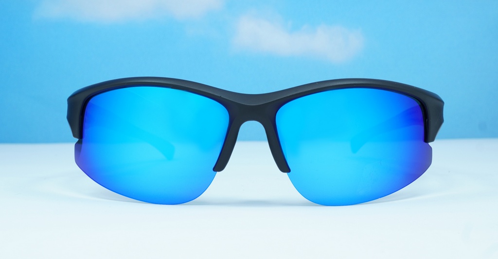 Apex Mens Sports Polarised Sunglasses