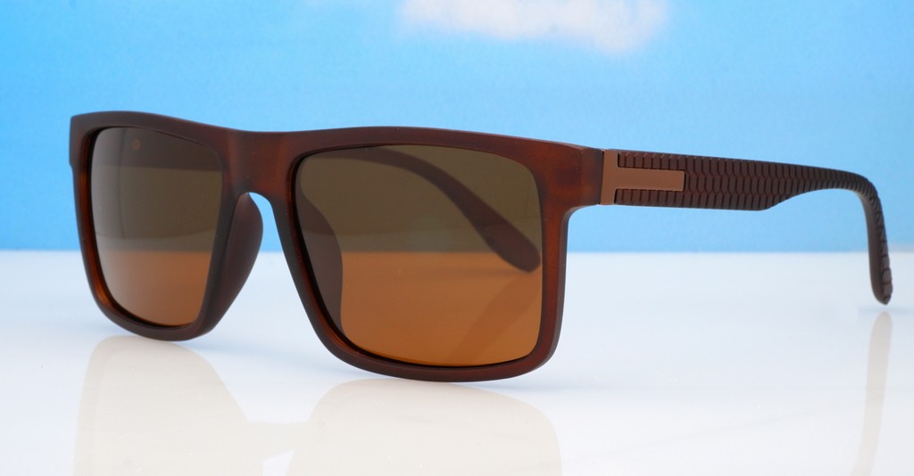 Mariner flat top polarised sunglasses textured temples metal detailing super dark lenses
