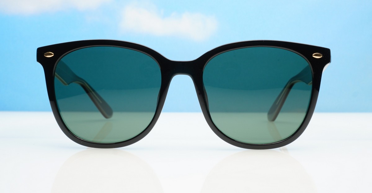 Kiri large round black polarised sunglasses G15 lenses oversized frame