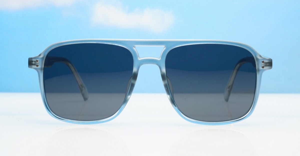 Avatar square aviator polarised sunglasses with superdark lenses and polycarbonate frames