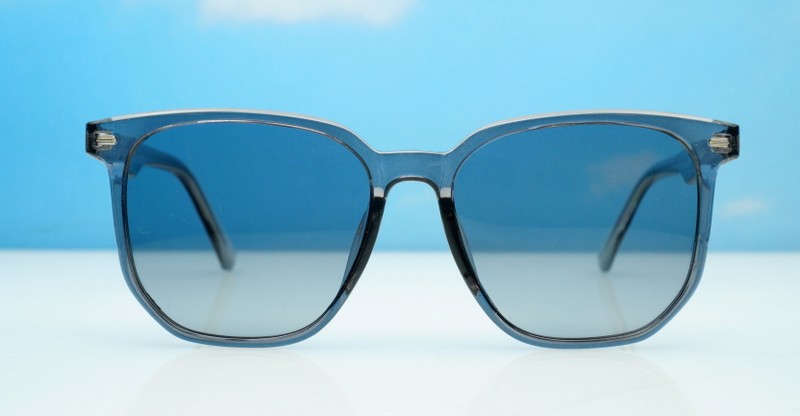 Jupiter women's polarised sunglasses in a medium frame with inner core wire temples