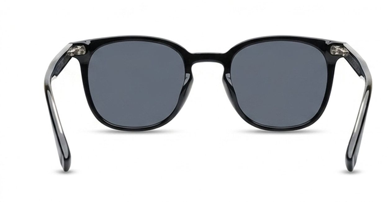 iPOP Solara polarised wayfarer sunglasses in with dark grey lenses