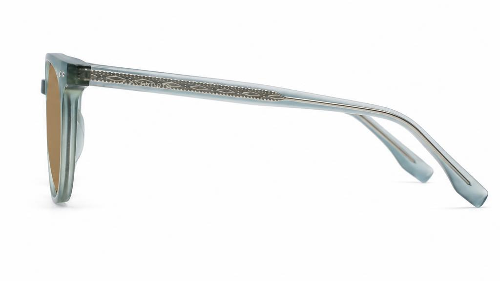 iPOP Solara polarised wayfarer sunglasses in with dark grey lenses