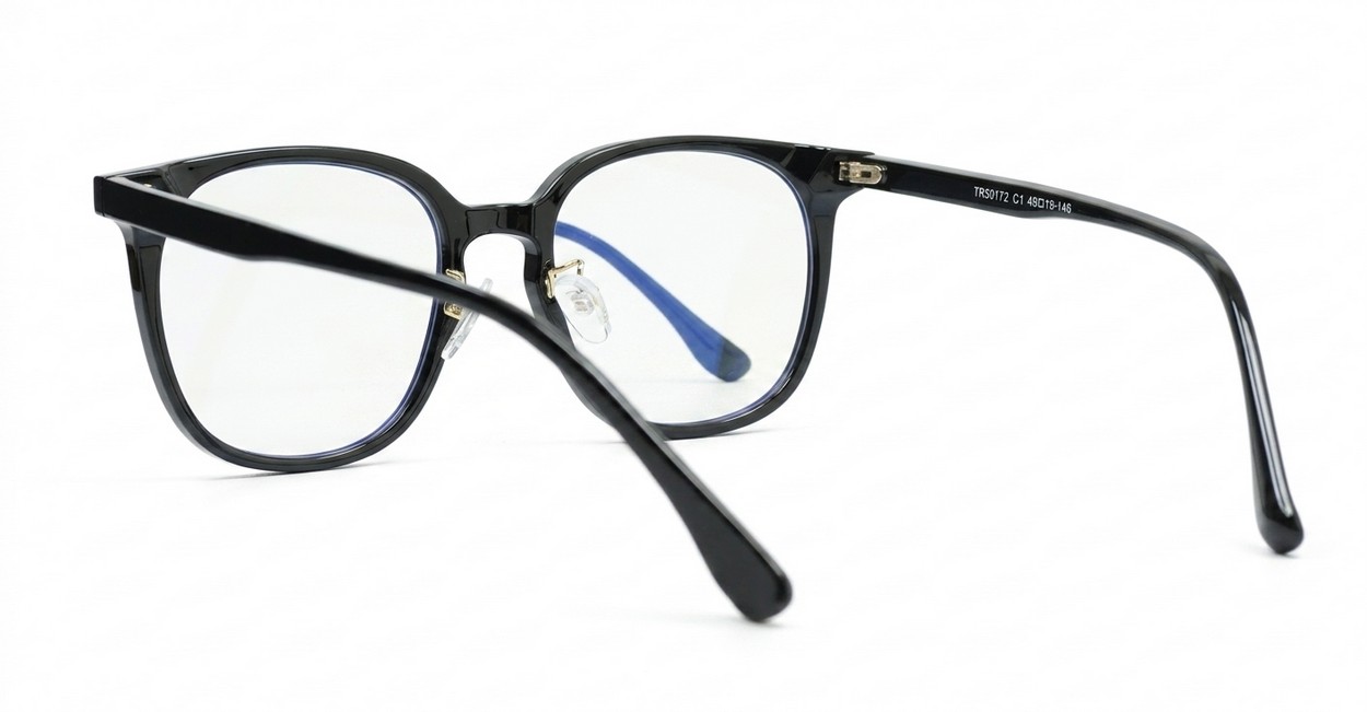 Round shiny black TR90 anti blue light glasses with gold detailing and steel hinges