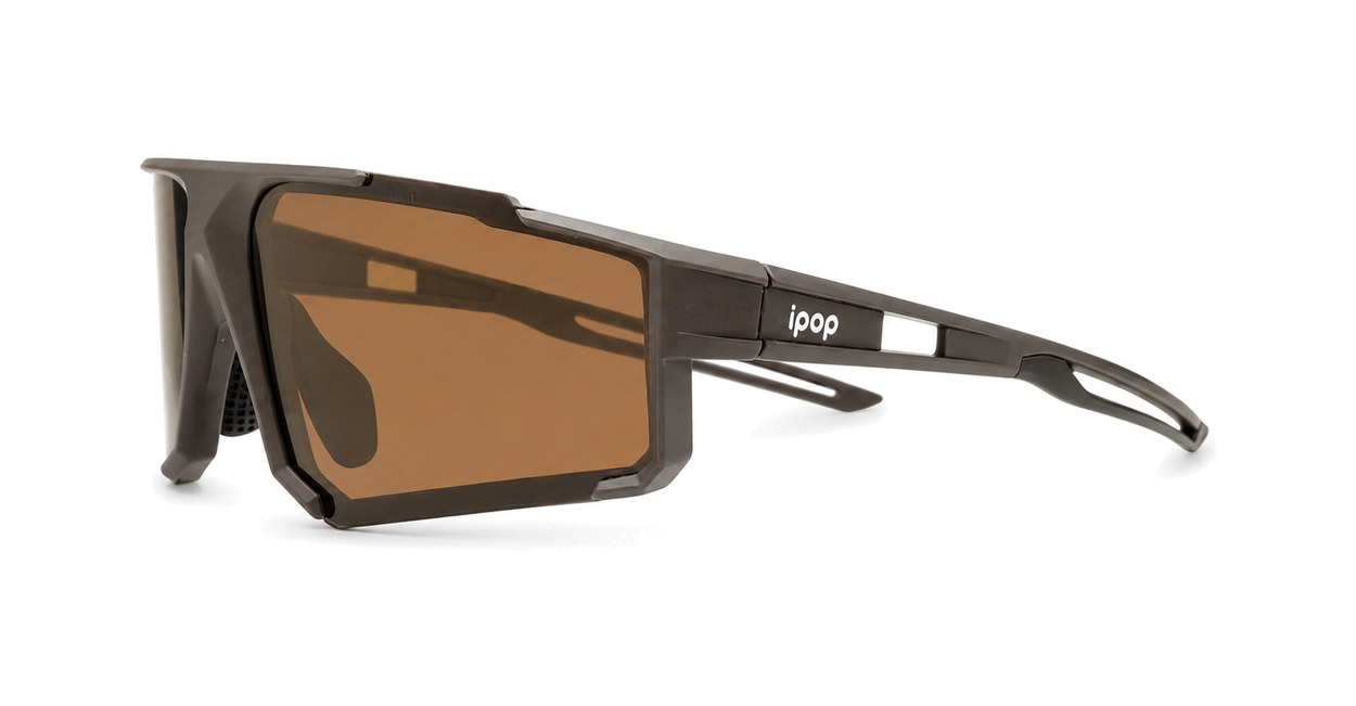 Rouge wraparound sports sunglasses with vented temples and shield lenses