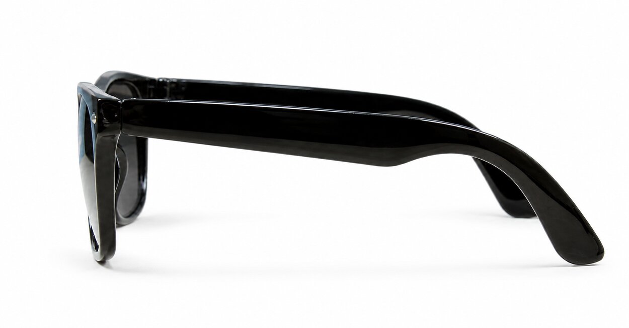 Kids classic wayfarer UV400 sunglasses in black with super dark lenses