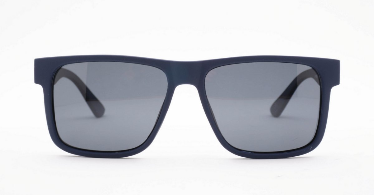 iPOP Reverb men's flat top polarised sunglasses with metal temple detailing
