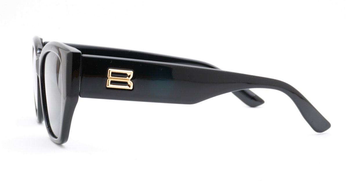 Women's polarised soft upsweep cateye sunglasses with gold temple emblem