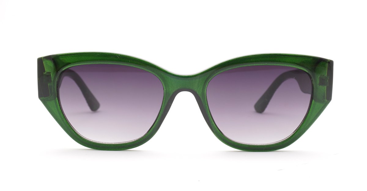 Beth women's cat eye sunglasses with textured gold temple detailing