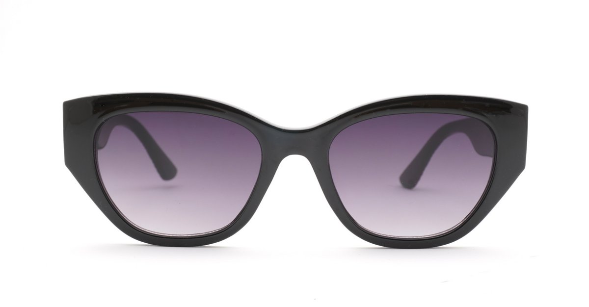 Beth women's cat eye sunglasses with textured gold temple detailing