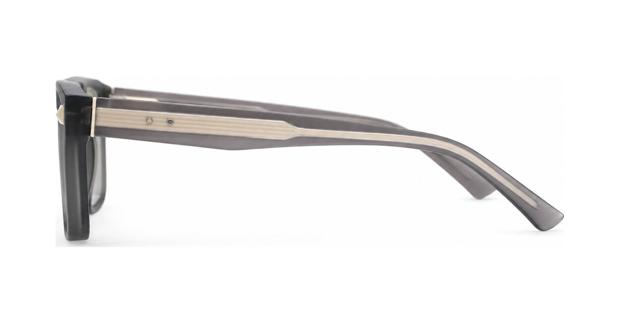 Men's UV400 squared sunglasses in matte finish with inner core wire temples