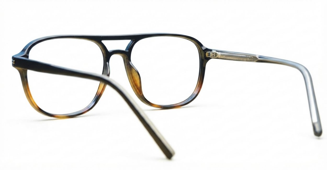 Tortoise aviator blue light glasses with gold bridge and temple detailing