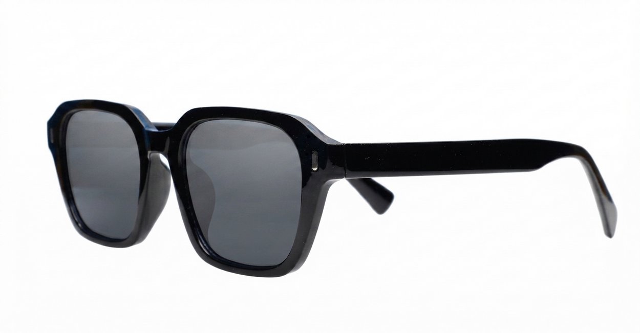 The Bobby unisex retro rectangle UV400 sunglasses with silver accents in three colours