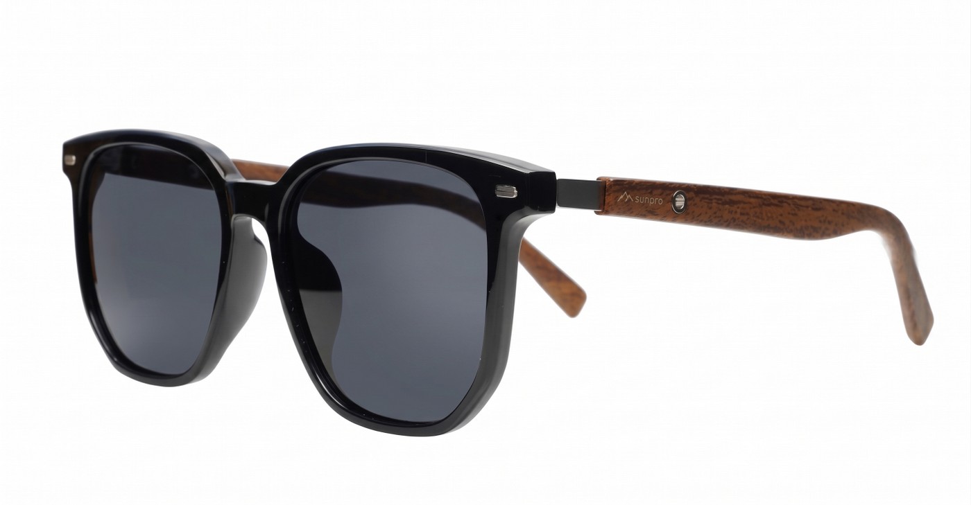 Ari Black polarised sunglasses all black frame dark grey lenses UV400