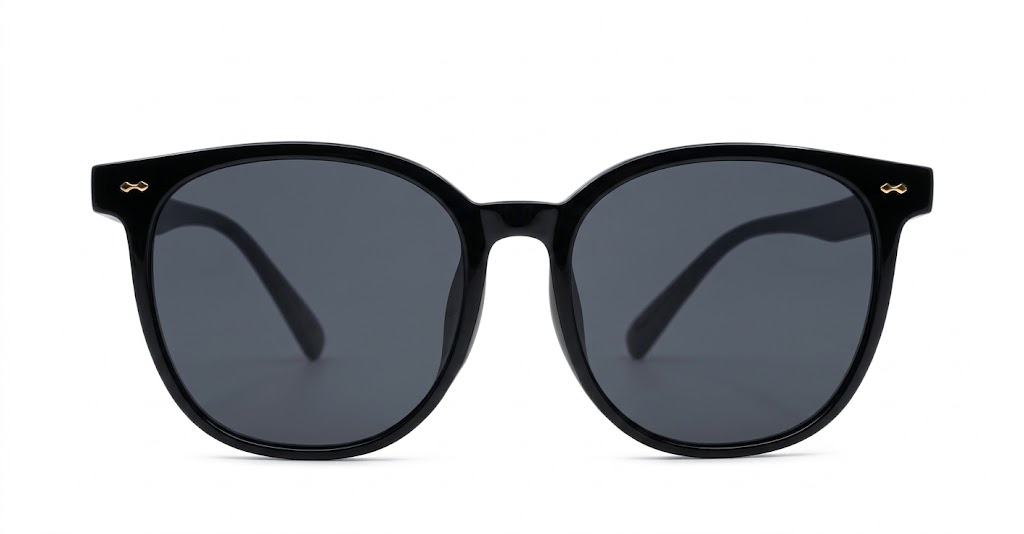 Large round women's polarised sunglasses in TR frames — Sloan by iPOP
