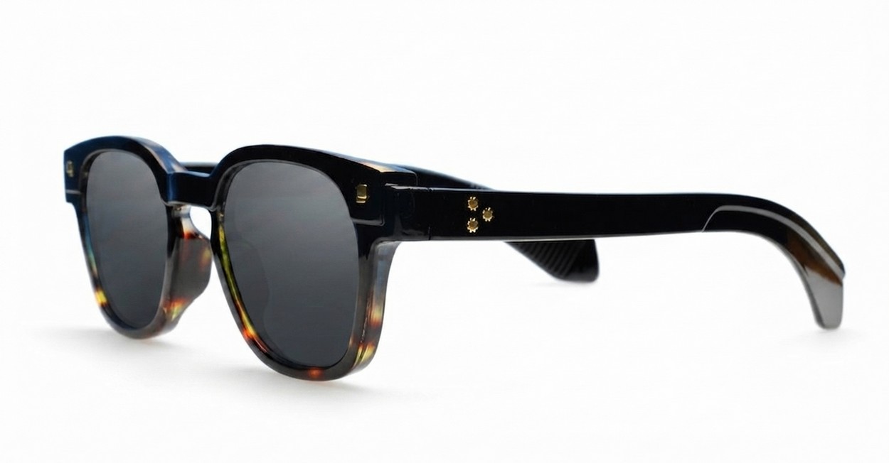 The Prim classic unisex round UV400 sunglasses for daily wear