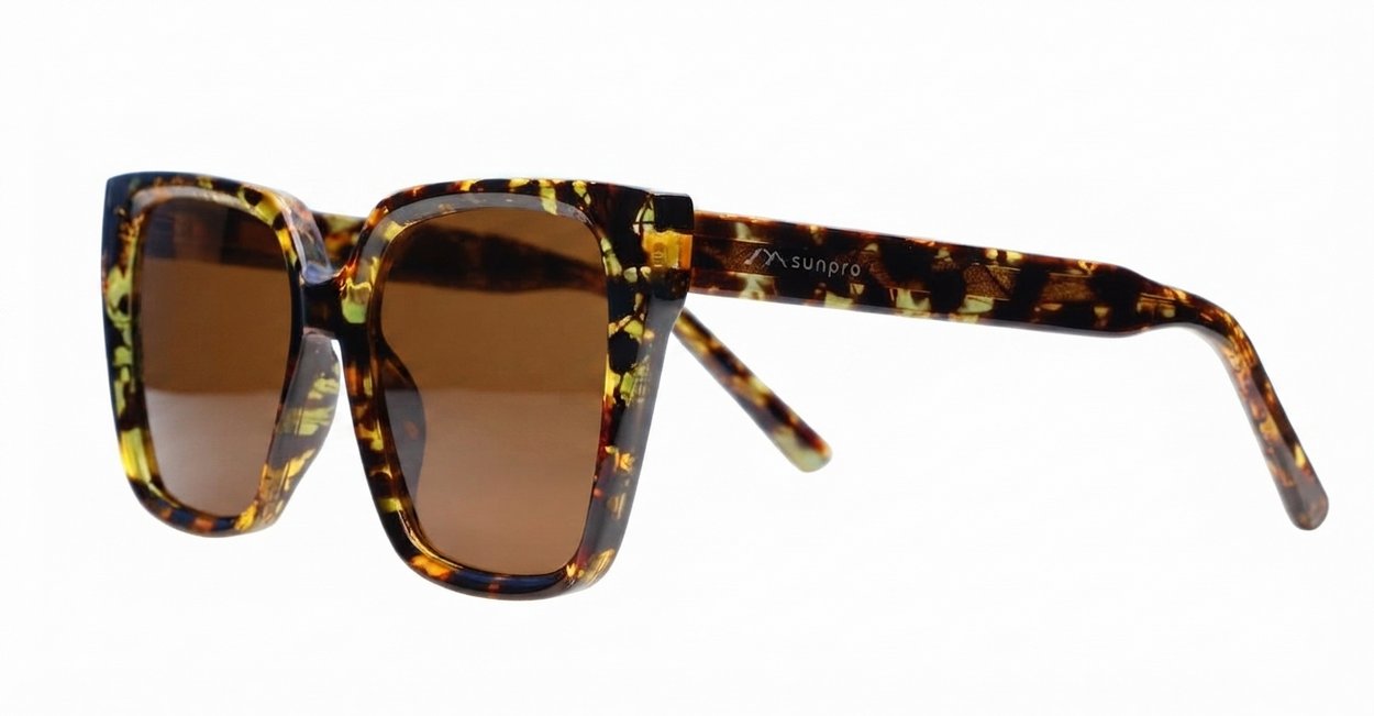 Vintage tortoise shell UV400 sunglasses with classic brown lenses