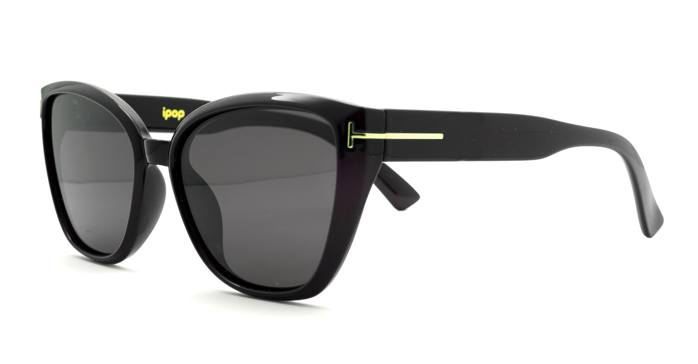 Vintage cat-eye polarised sunglasses with gold detailing on the temples