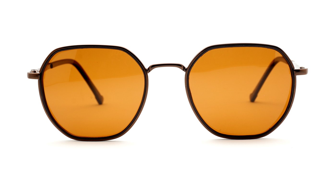 Vintage style metal frame polarised sunglasses