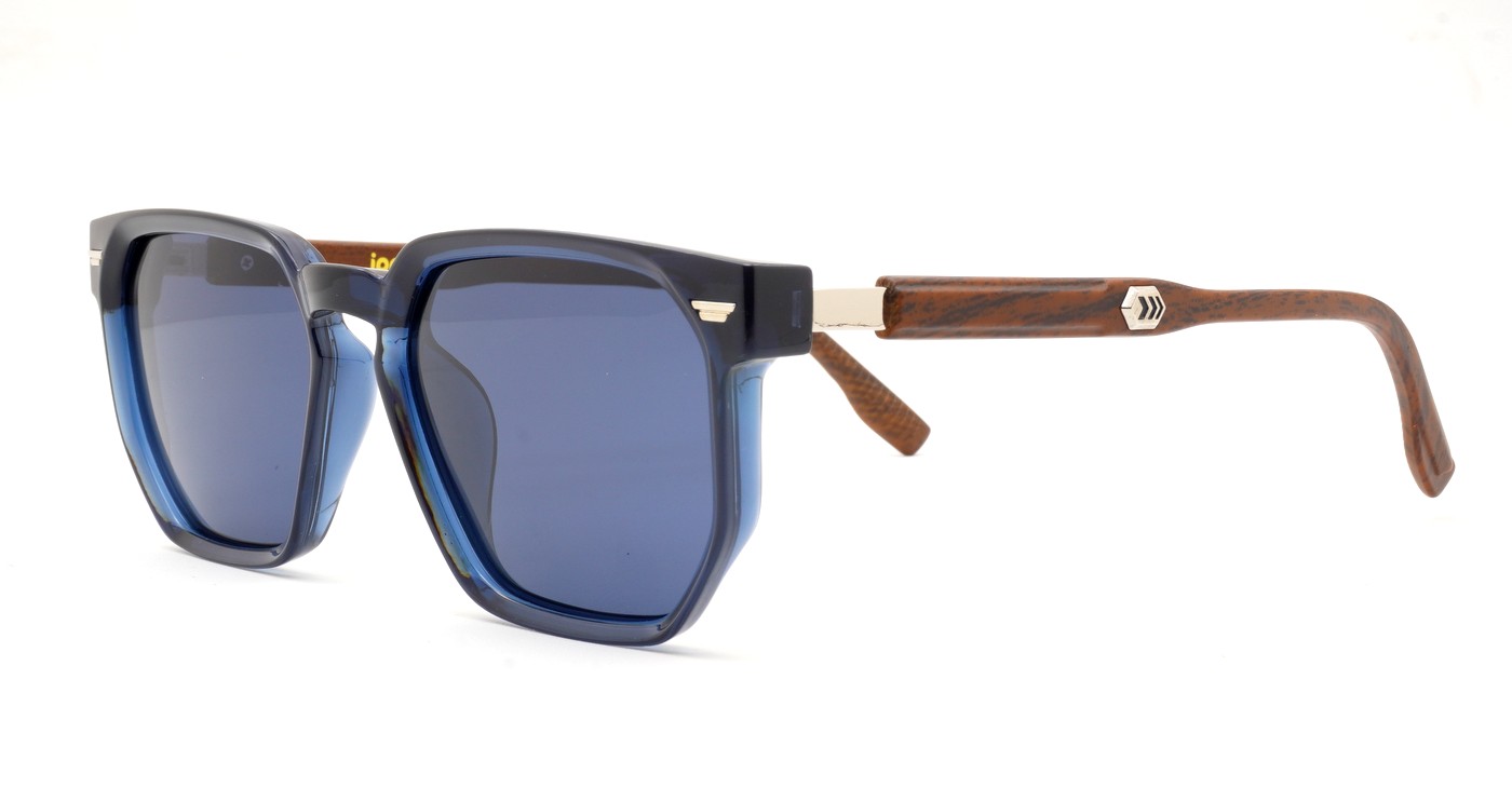 Classic unisex polarised sunglasses with gold accents and faux wood temples