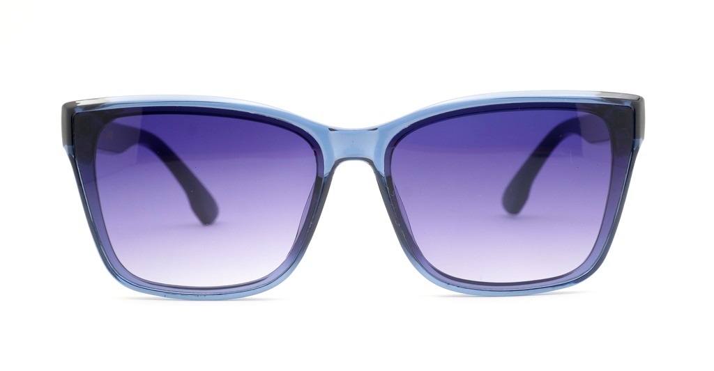 intage classic sunglasses with gold temple accents and UV400 lenses, NZ