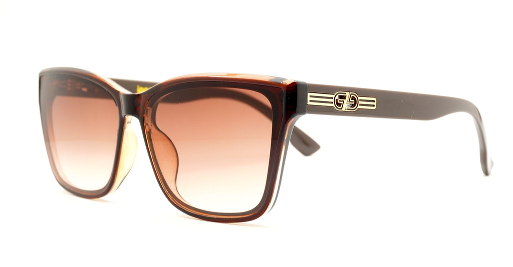 intage classic sunglasses with gold temple accents and UV400 lenses, NZ